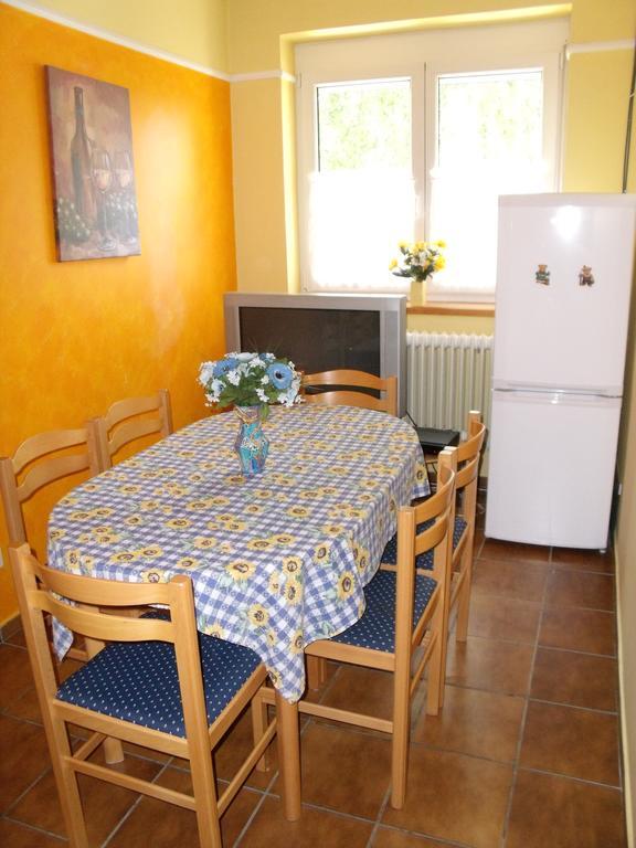 Viola Vendeghaz Apartment Kehidakustány Exterior photo