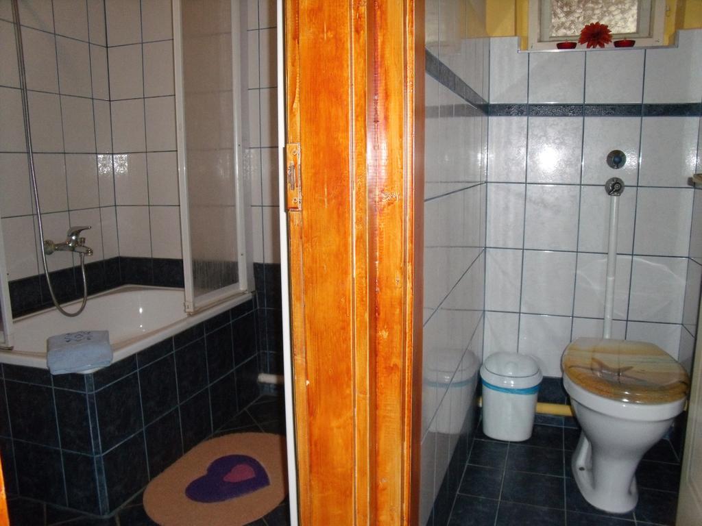 Viola Vendeghaz Apartment Kehidakustány Exterior photo
